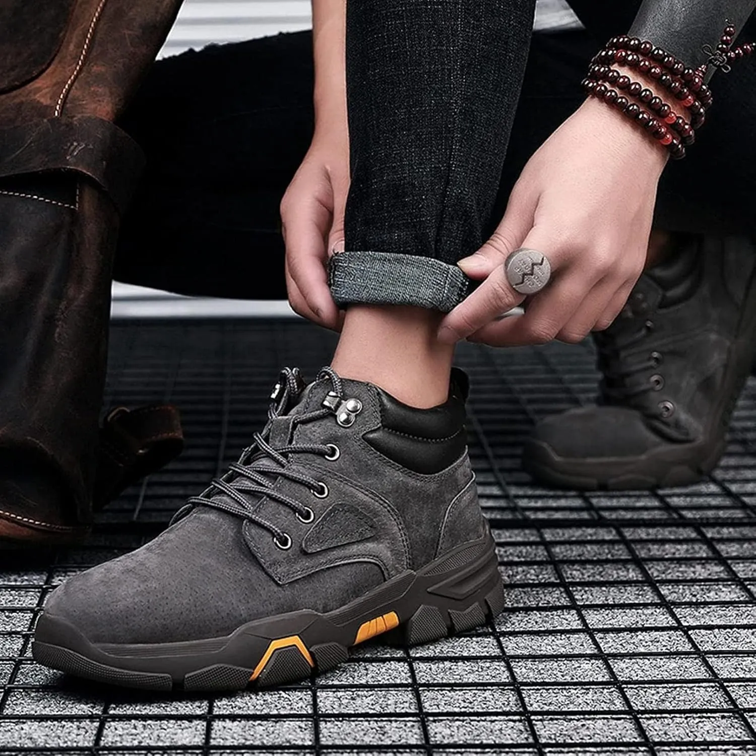 Yiozoi Men's Winter Boots Low Top Snow Proof Autumn Lace up Travel Shoes Round Head Outdoor Non Slip Casual Walking Ankle Boots